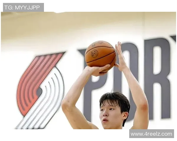 杨瀚森关键时刻得分开拓者半场紧咬爵士森萨博表现出色砍下19分